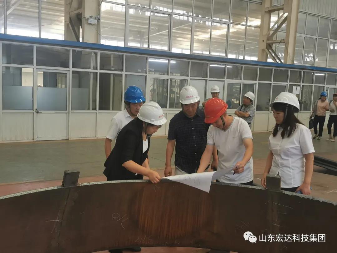 市总工会副主席于虹到乐动（中国）LEDONG·官方网页版
集团调研