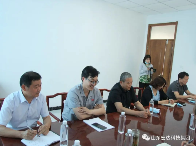 长清区总工会领导到乐动（中国）LEDONG·官方网页版
集团调研